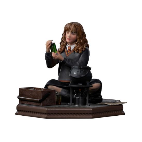 Picture of Iron Studios: Harry Potter - Hermione Granger Polyjuice Art Scale Statue (1/10) (WBHPM65722-10)