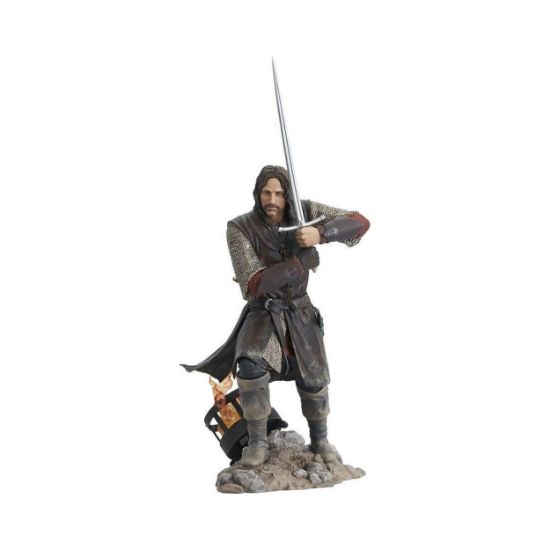 Picture of Diamond Lord of the Rings - Aragorn PVC Statue (10") (APR232210)