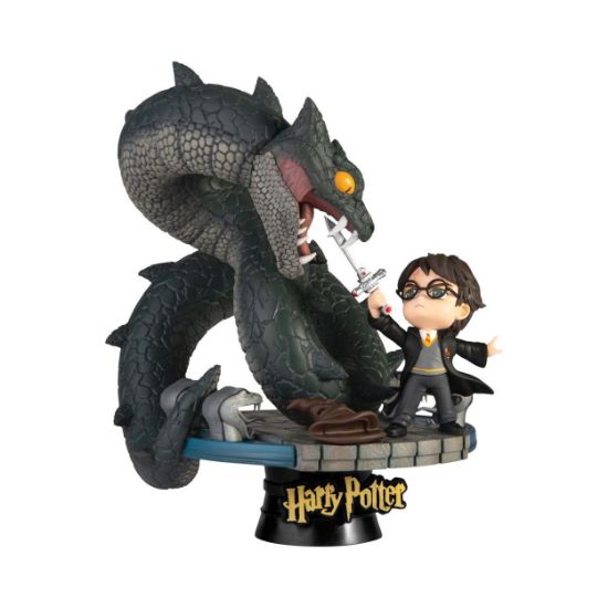 Picture of BK D-Stage Harry Potter - Harry vs. the Basilisk Diorama (15cm) (DS-123)